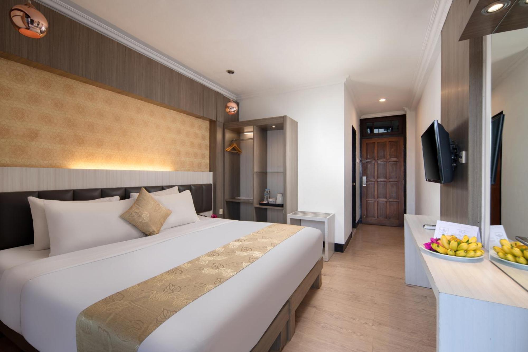Royal Hotel And Convention Tretes Prigen Экстерьер фото